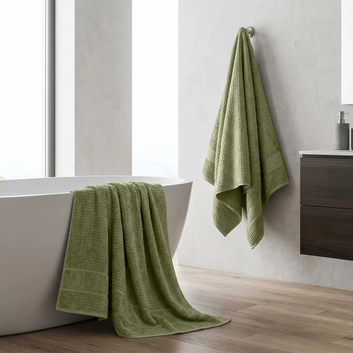 Superior Napa Cotton Absorbent Medium Weight Bath Towels, Set of 2