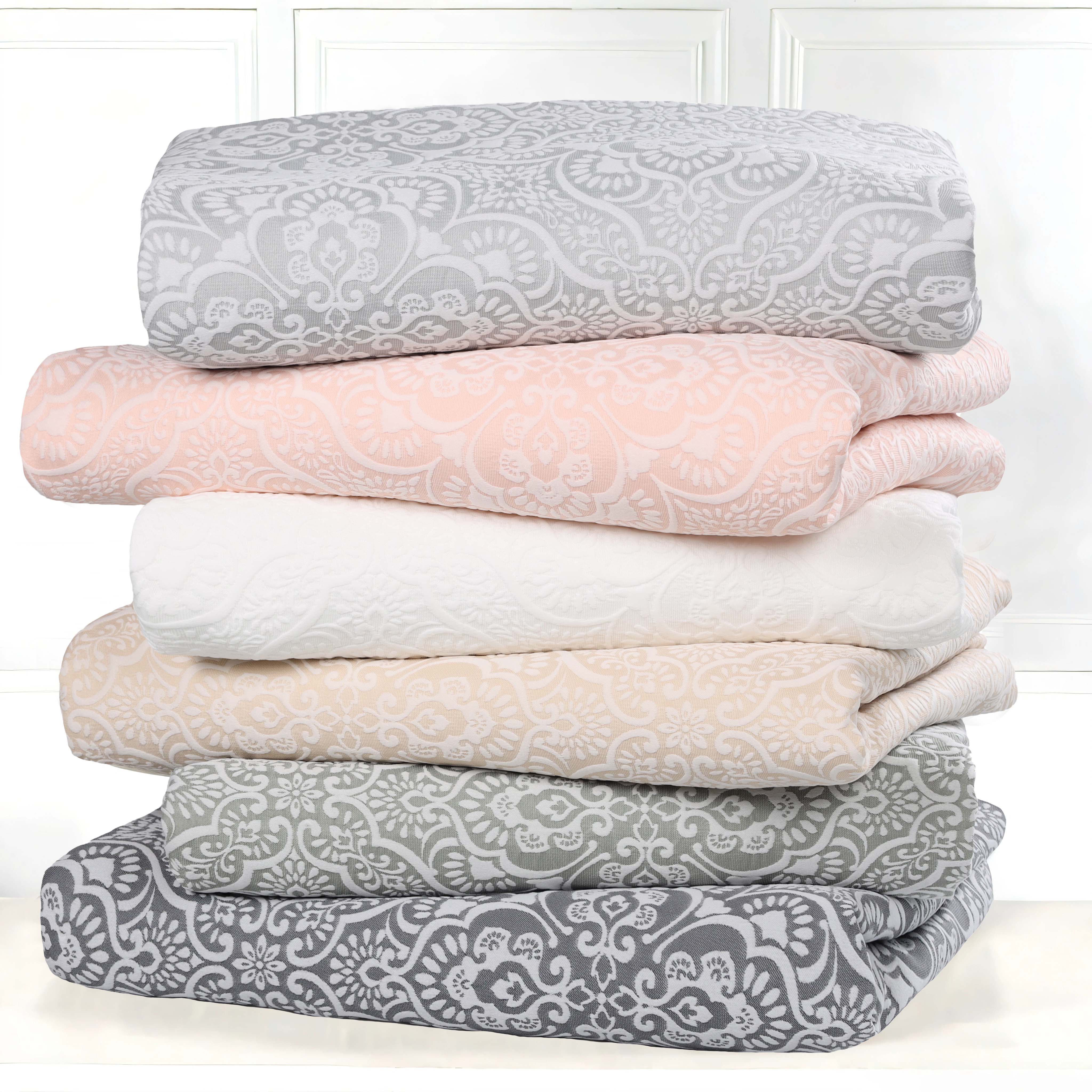 Enzy Medium Weight Floral Matelasse Bedspread and Sham Set - Blue Nile Mills