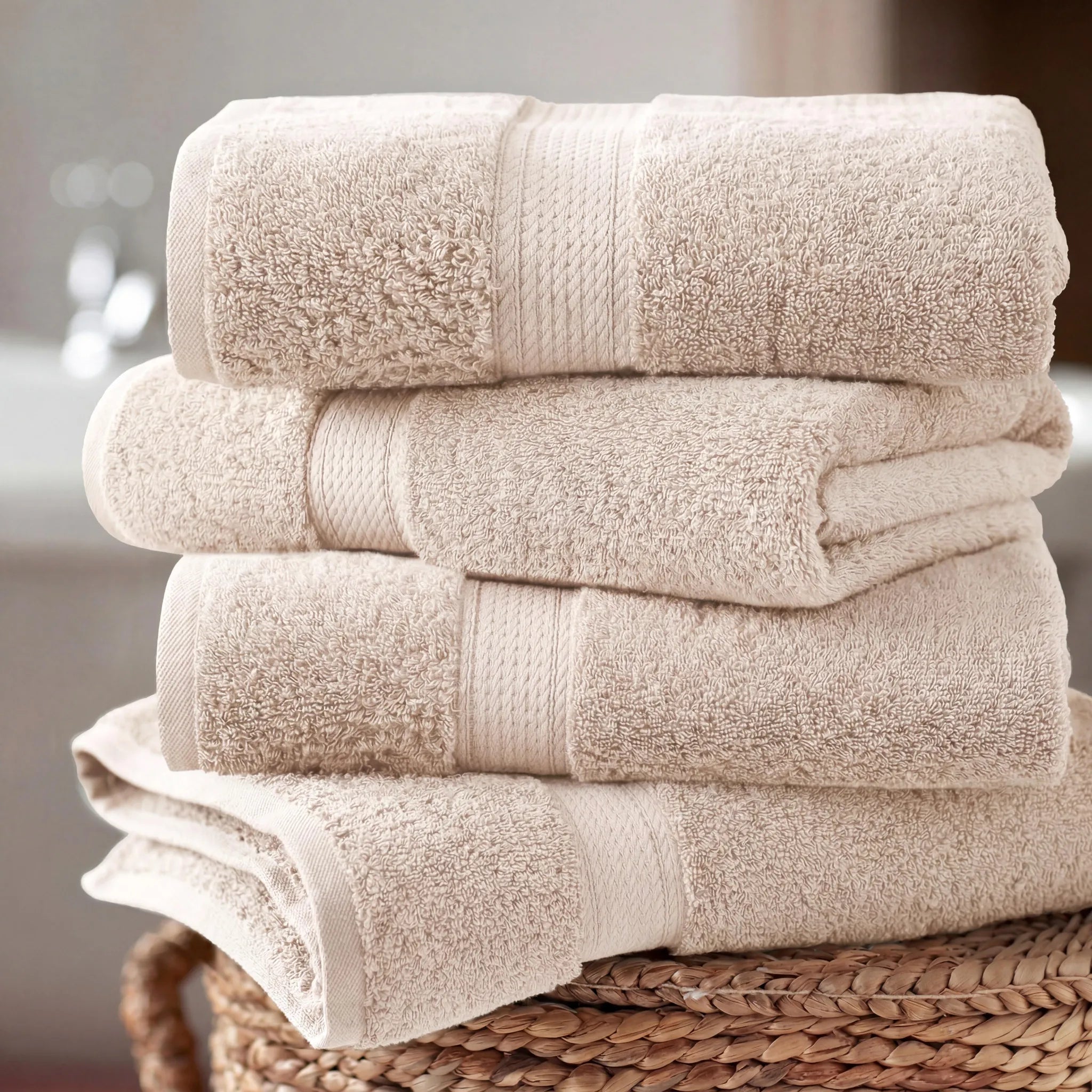 Egyptian Cotton Pile Plush Heavyweight Soft 4 Piece Bath Towel Set