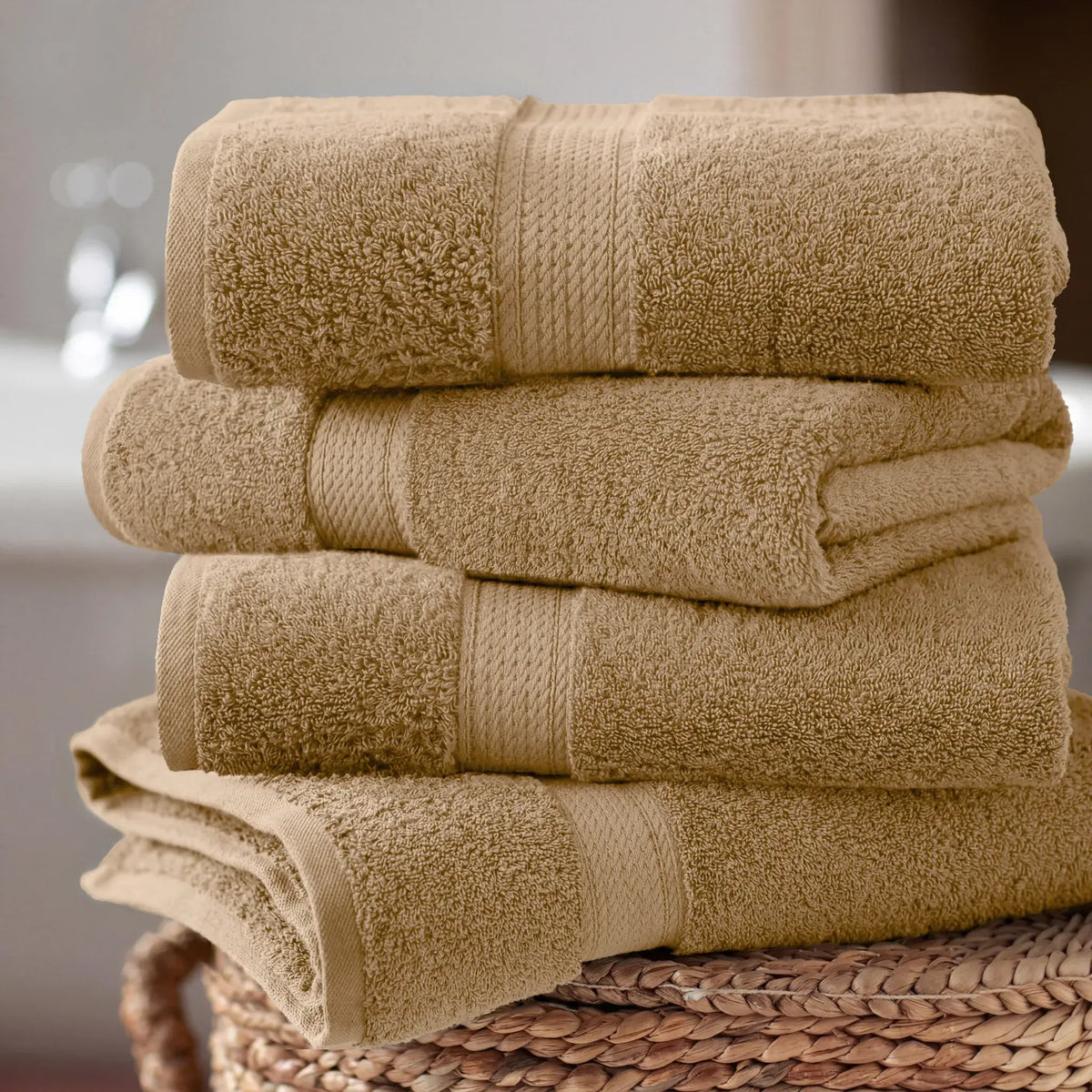 Egyptian Cotton Pile Plush Heavyweight Soft 4 Piece Bath Towel Set
