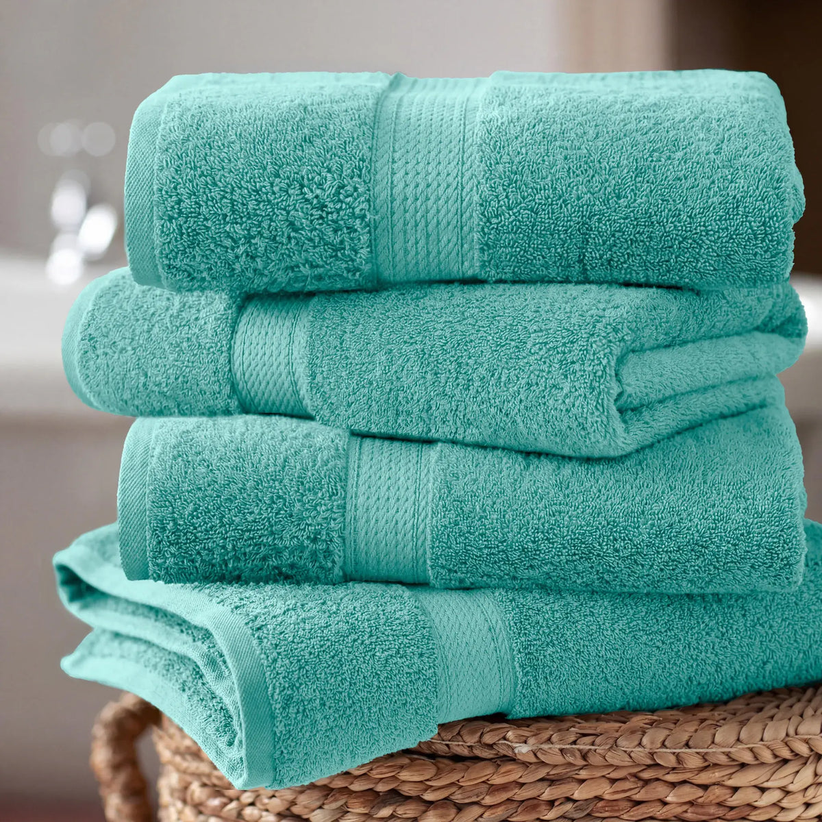 Egyptian Cotton Pile Plush Heavyweight Soft 4 Piece Bath Towel Set
