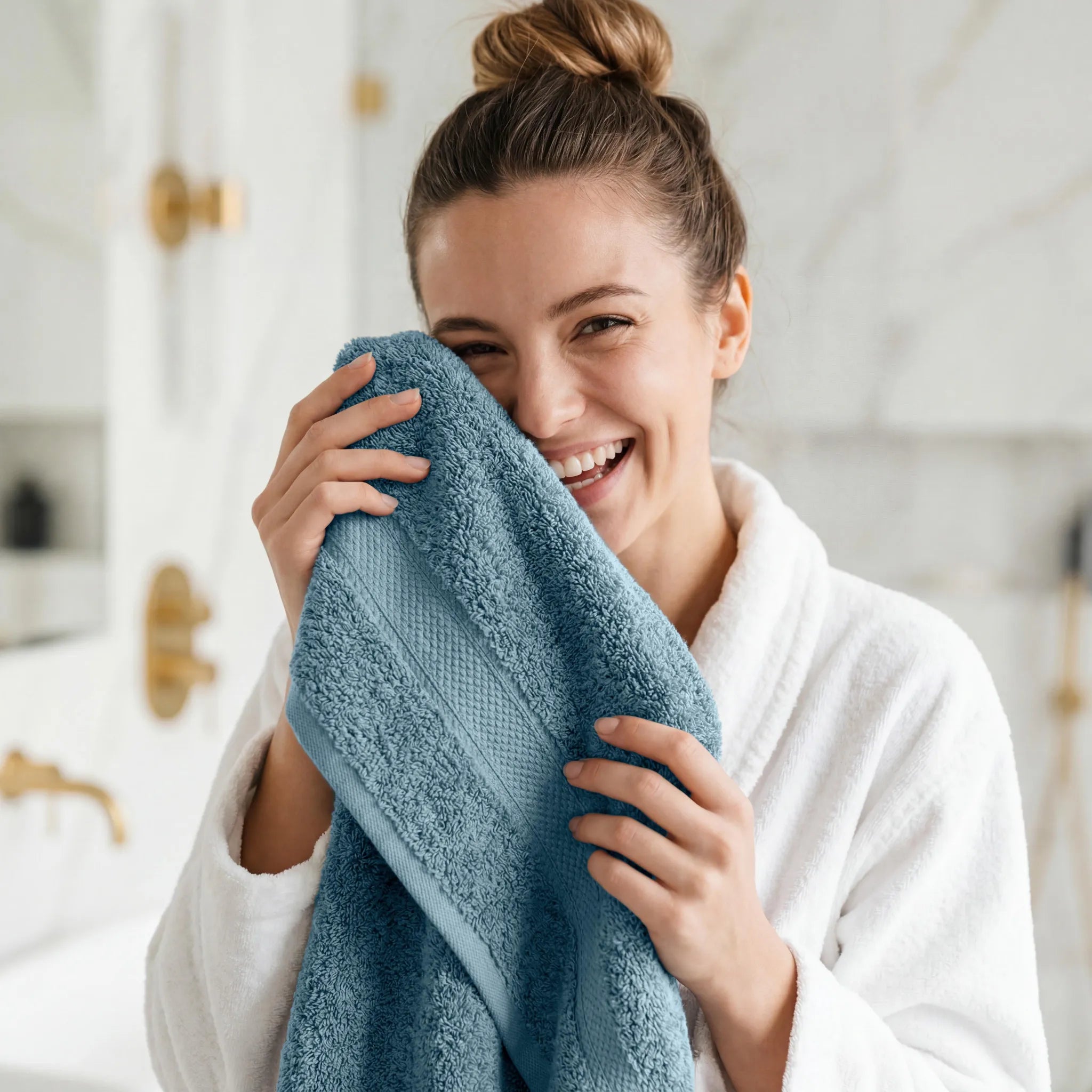 Egyptian Cotton Pile Plush Heavyweight Soft 4 Piece Bath Towel Set