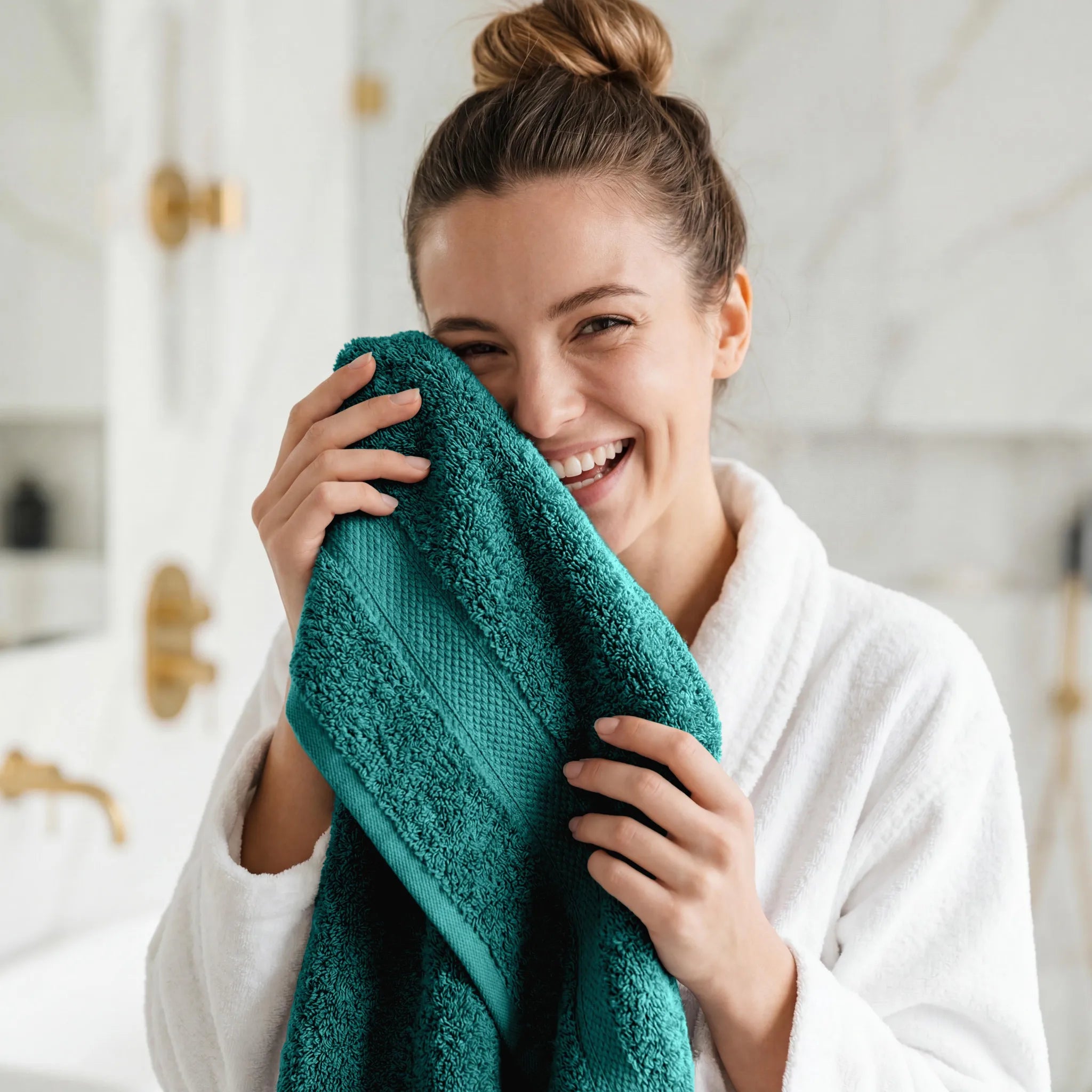 Egyptian Cotton Pile Plush Heavyweight Soft 4 Piece Bath Towel Set