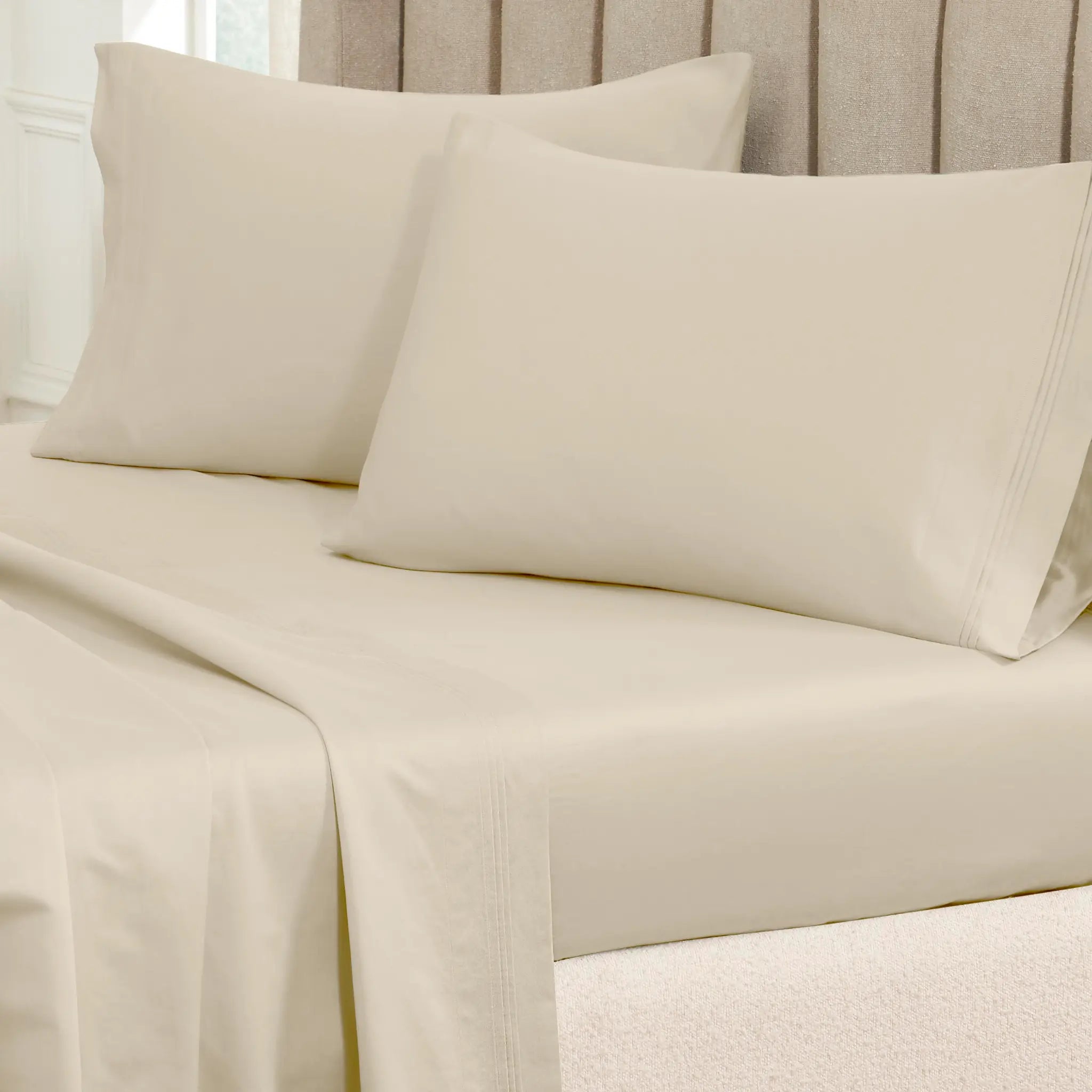 650 Thread Count Egyptian Cotton Solid Pillowcase Set - Blue Nile Mills