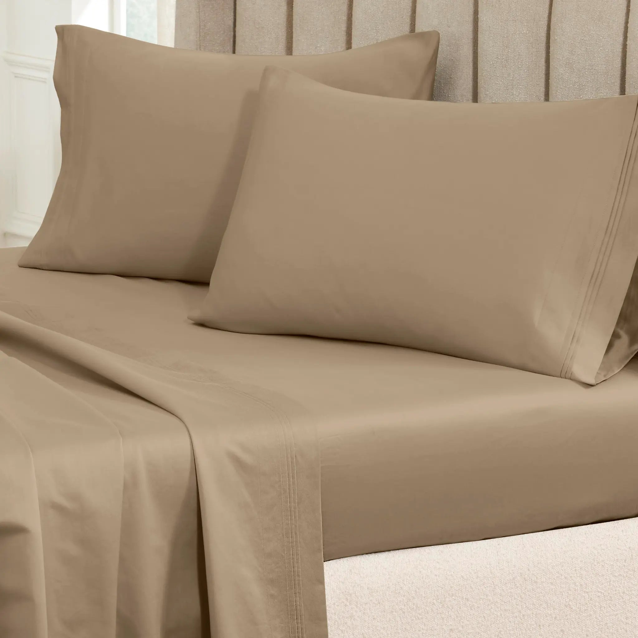 650 Thread Count Egyptian Cotton Solid Pillowcase Set - Blue Nile Mills