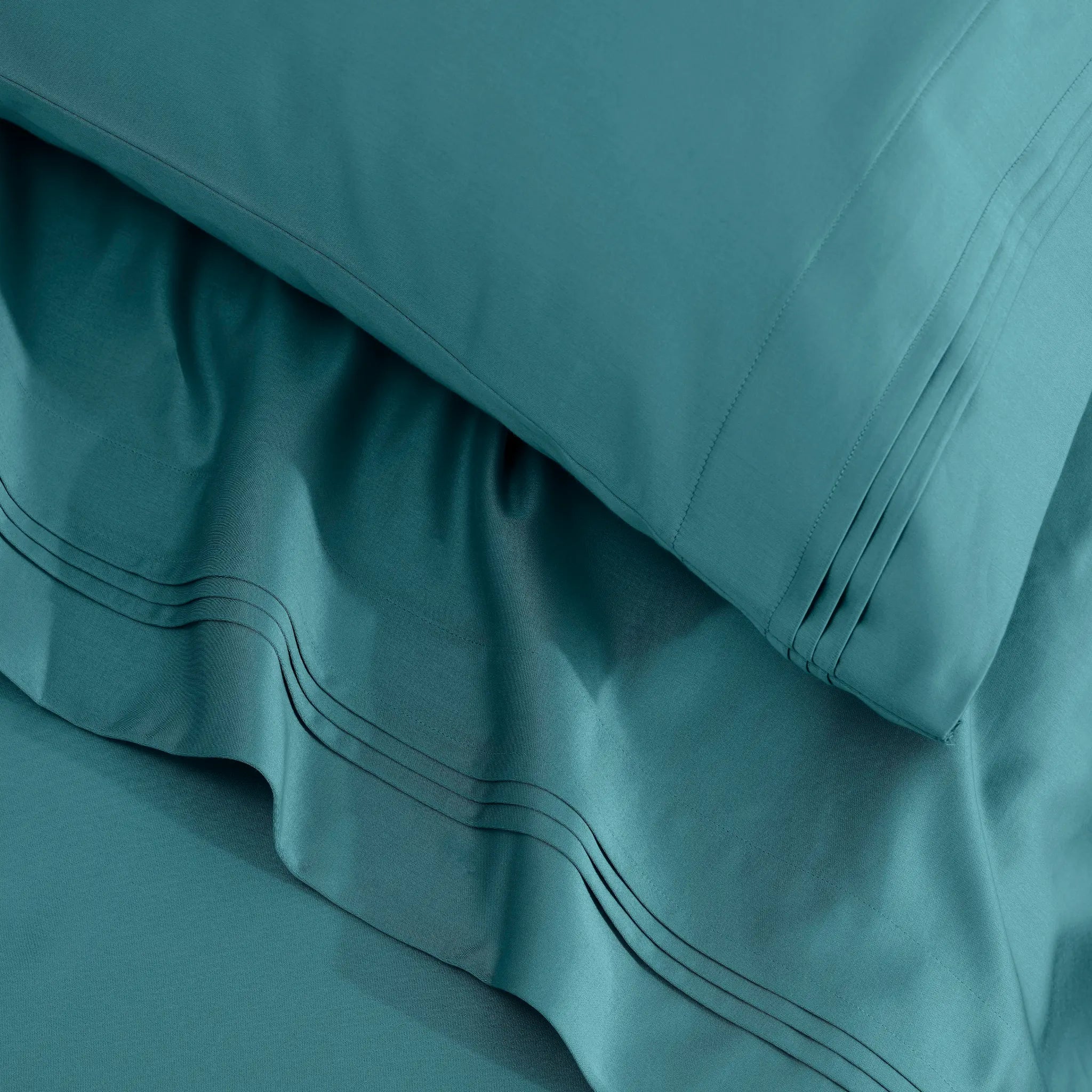 650 Thread Count Egyptian Cotton Solid Pillowcase Set - Blue Nile Mills