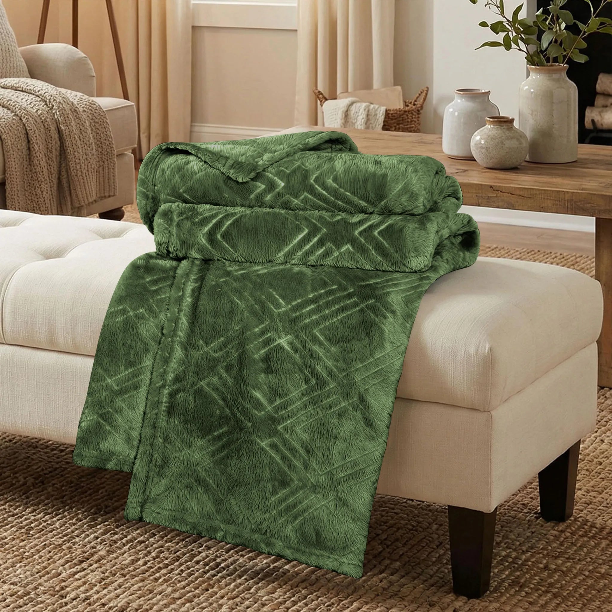 Alaska Diamond Plush Fleece Ultra-Soft Blanket