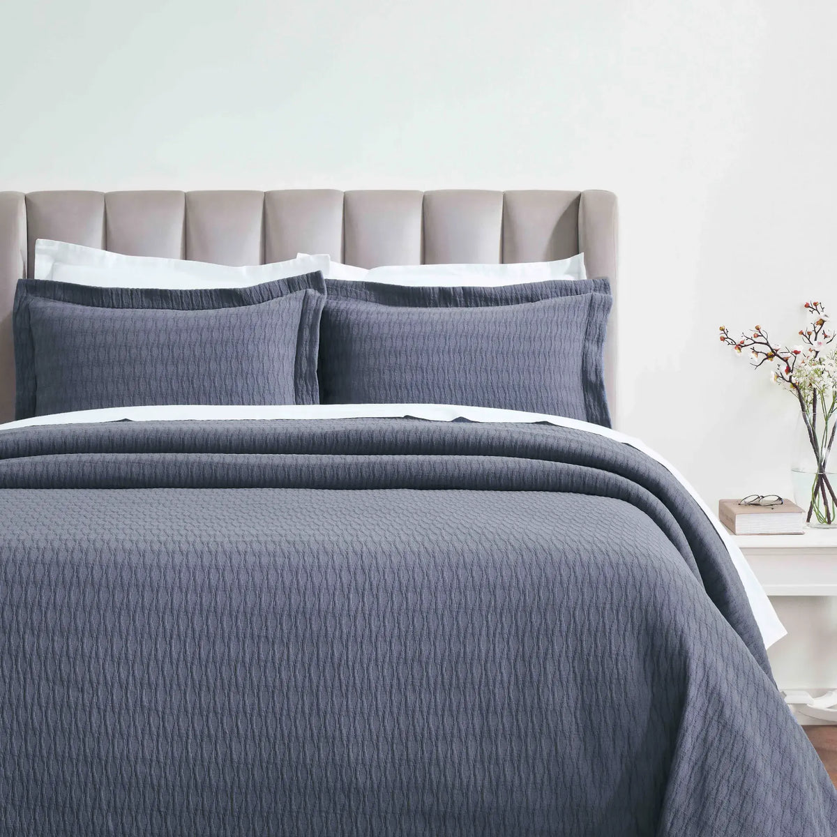 Calvert Cotton Medium Weight Geometric Matelasse Bedspread Set