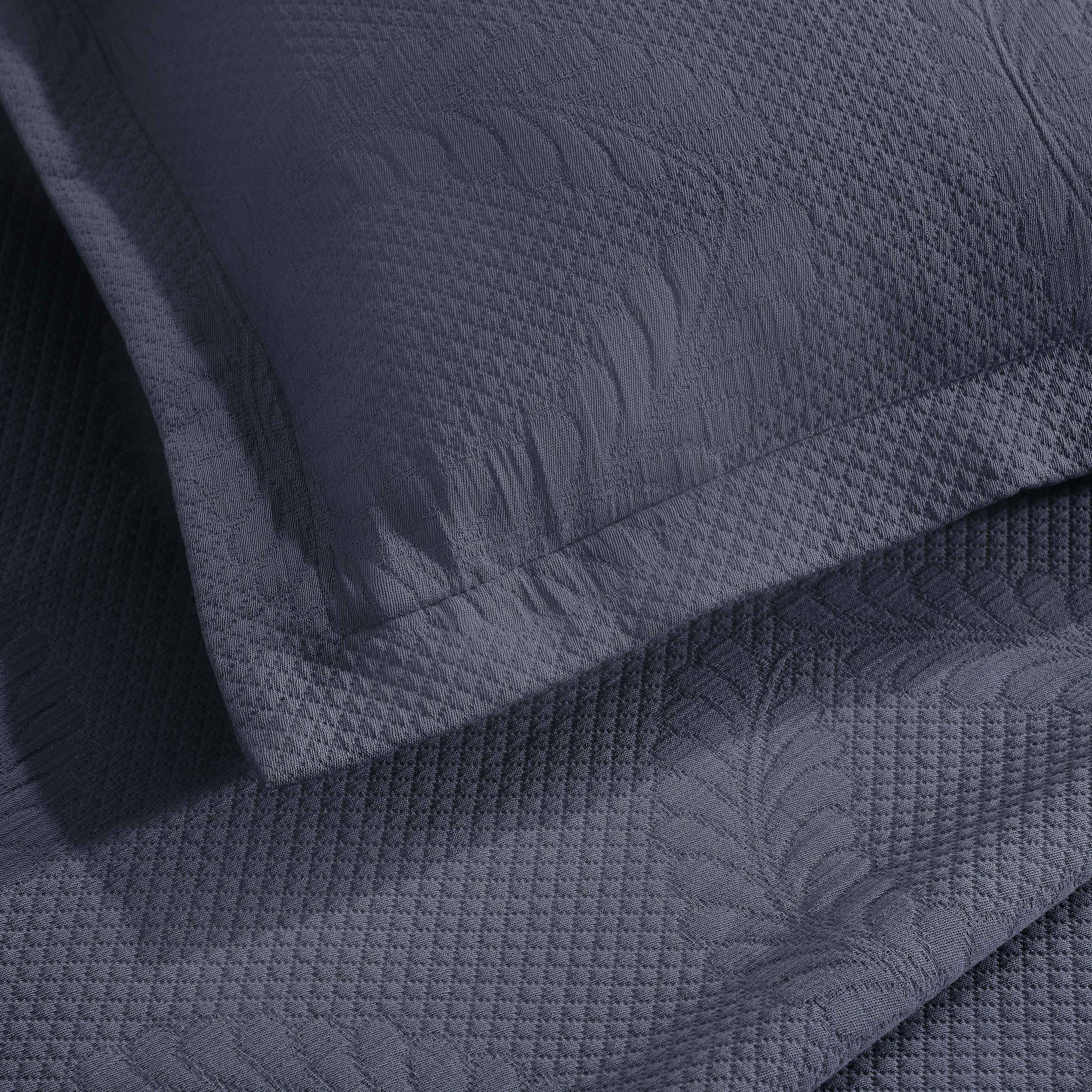 Peploi Cotton Medium Weight Matelasse Bedspread and Sham Set - Blue Nile Mills