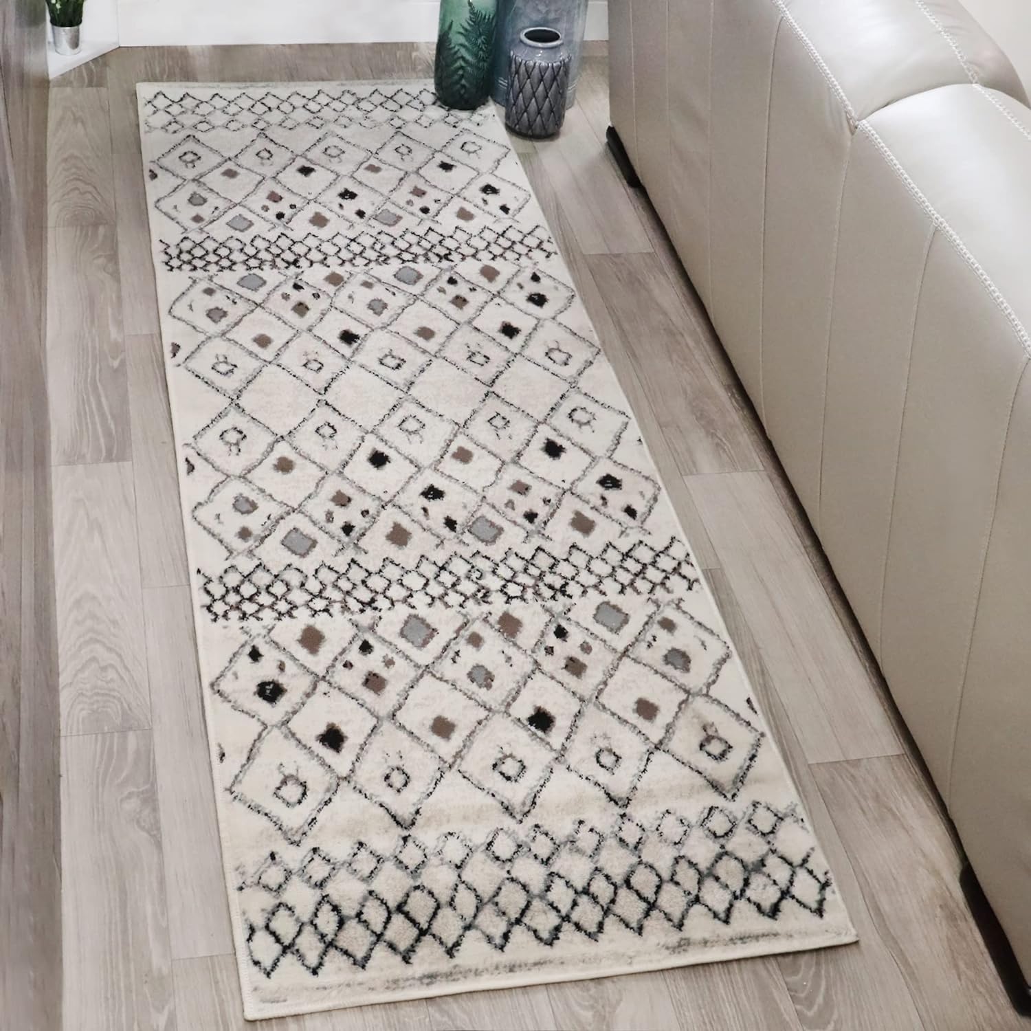 Flintstone Diamond Trellis Bohemian Indoor Area Rug or Runner Rug - Blue Nile Mills