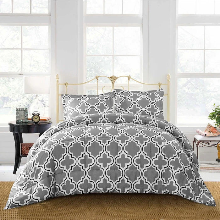Trellis Down Alternative Modern Comforter Set - Gray