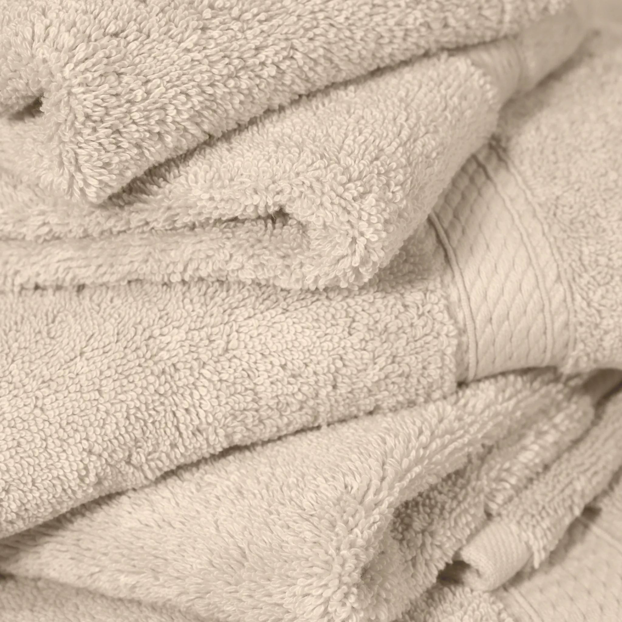 Egyptian Cotton Pile Plush Heavyweight Soft 4 Piece Bath Towel Set
