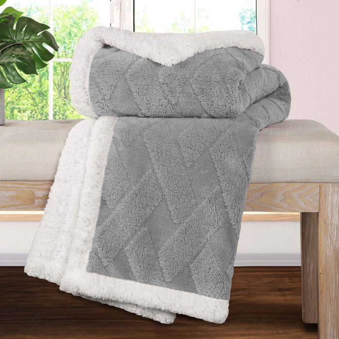 Reversible Jacquard Lattice Fleece Plush Sherpa Blanket - Platinum
