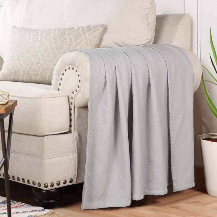 All-Season Chevron Cotton Bed Blanket & Sofa Throw - Platinum