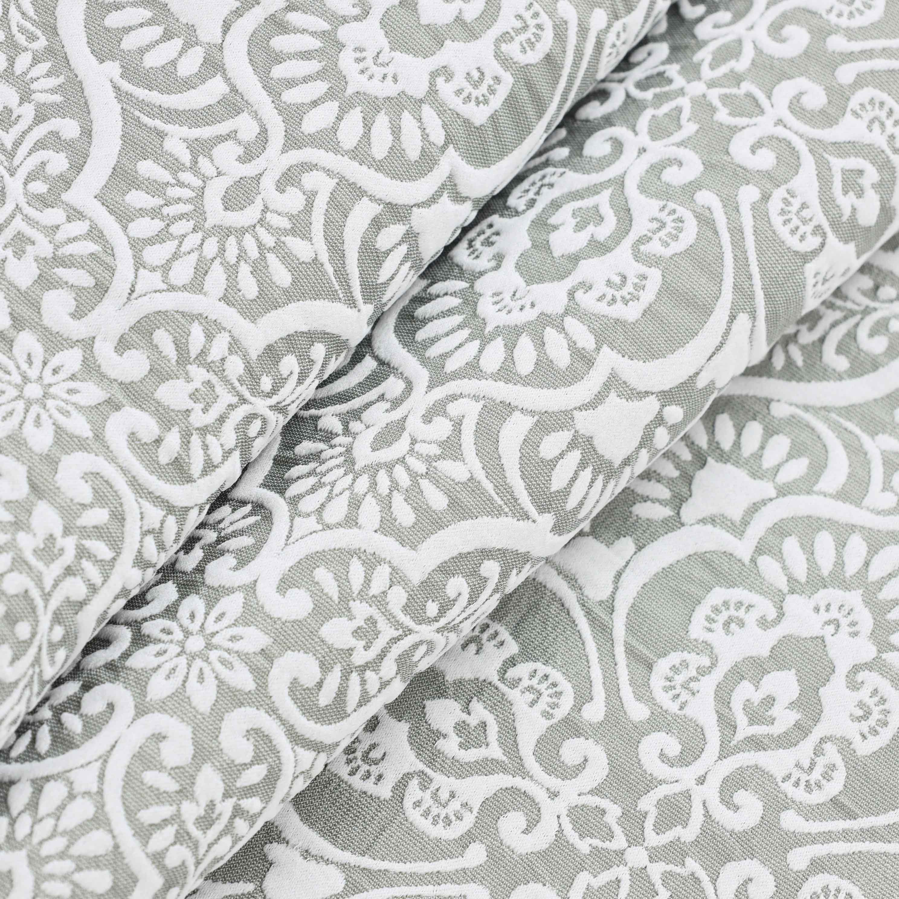 Enzy Medium Weight Floral Matelasse Bedspread and Sham Set - Blue Nile Mills