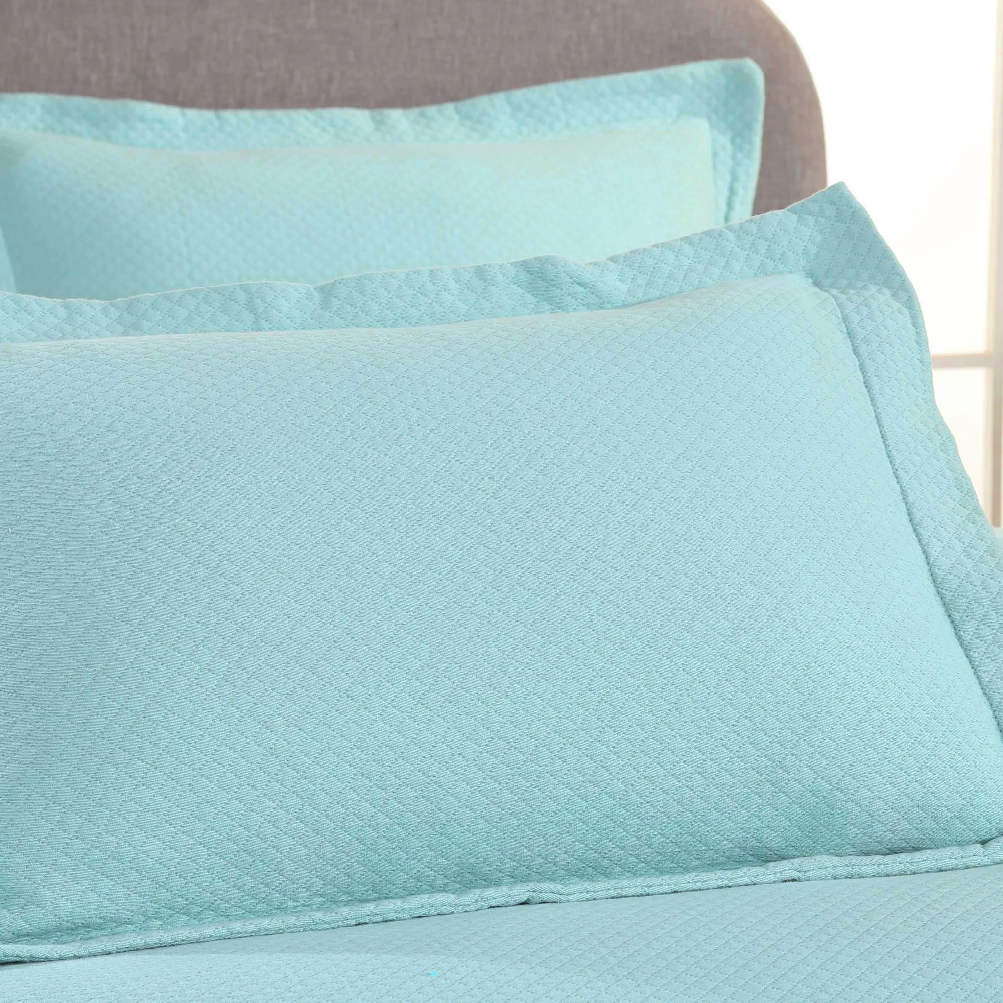 Jacquard Matelassé Cotton Diamond Solitaire Bedspread Set