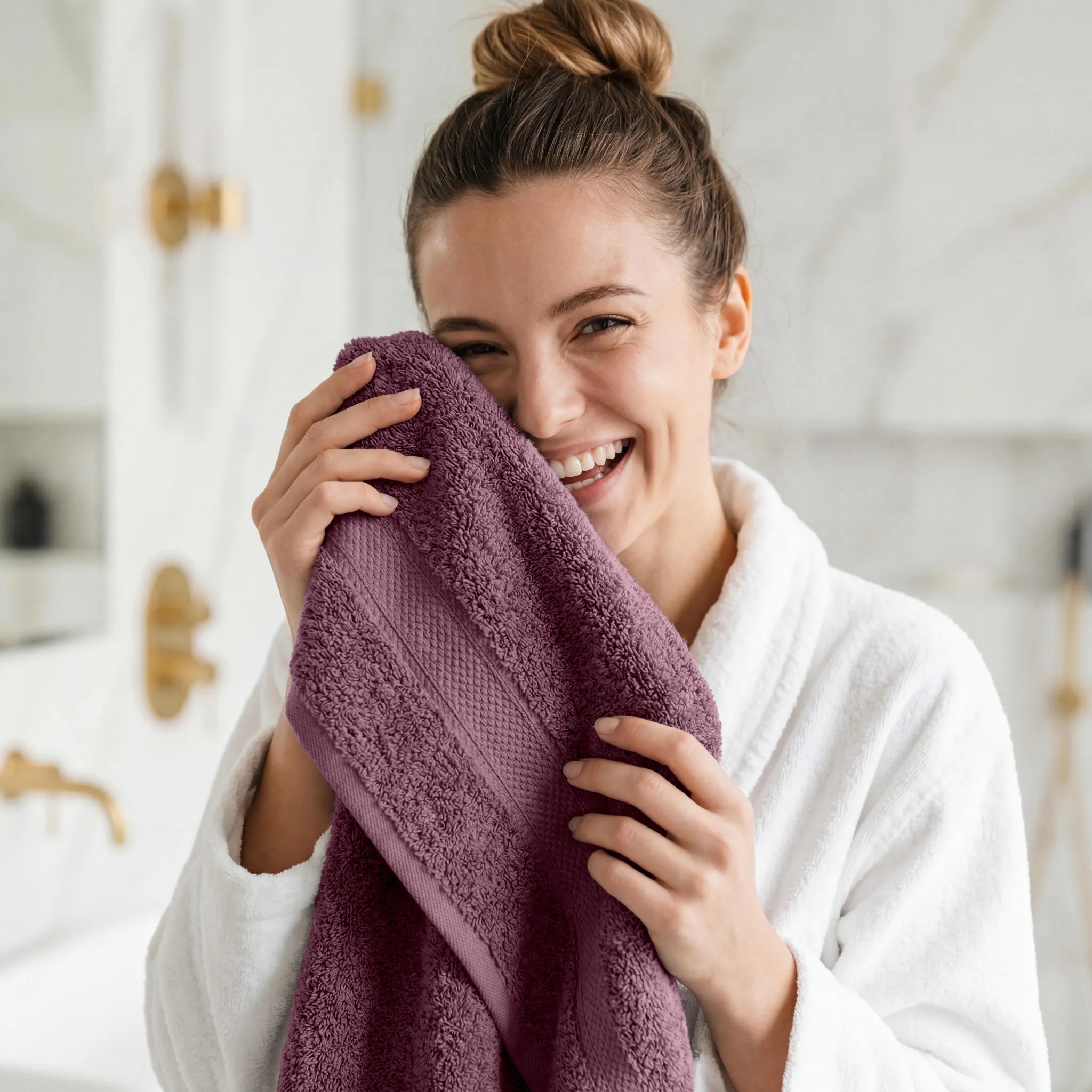 Egyptian Cotton Pile Plush Heavyweight Soft 4 Piece Bath Towel Set