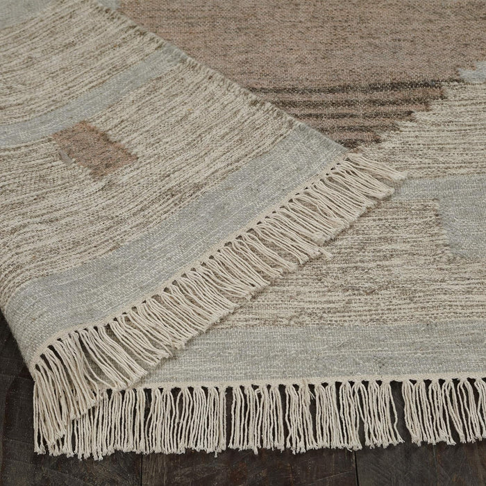 Eco Friendly Sayah Handwoven Wool and Cotton Geometric Indoor Area Rug