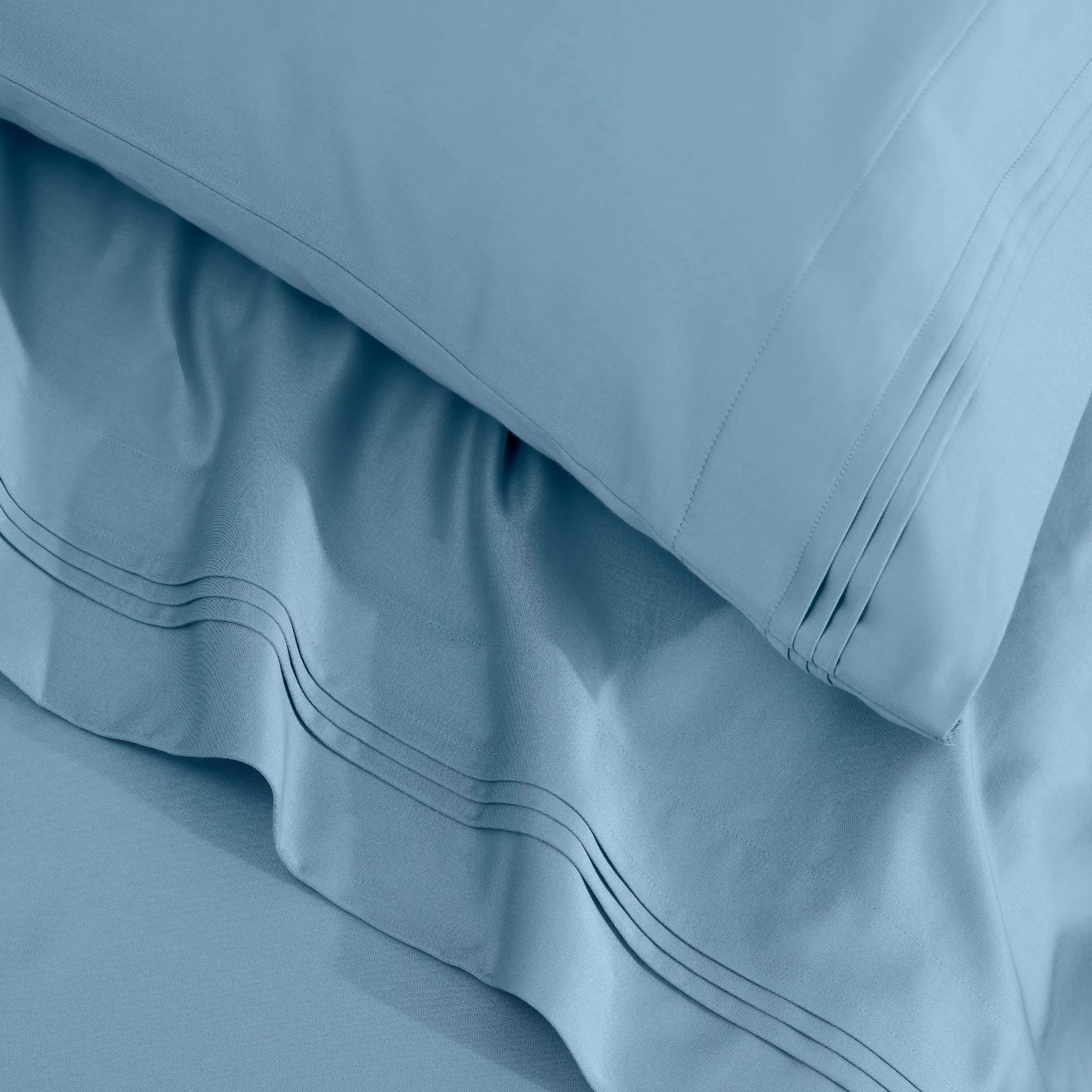 650 Thread Count Egyptian Cotton Solid Pillowcase Set - Blue Nile Mills