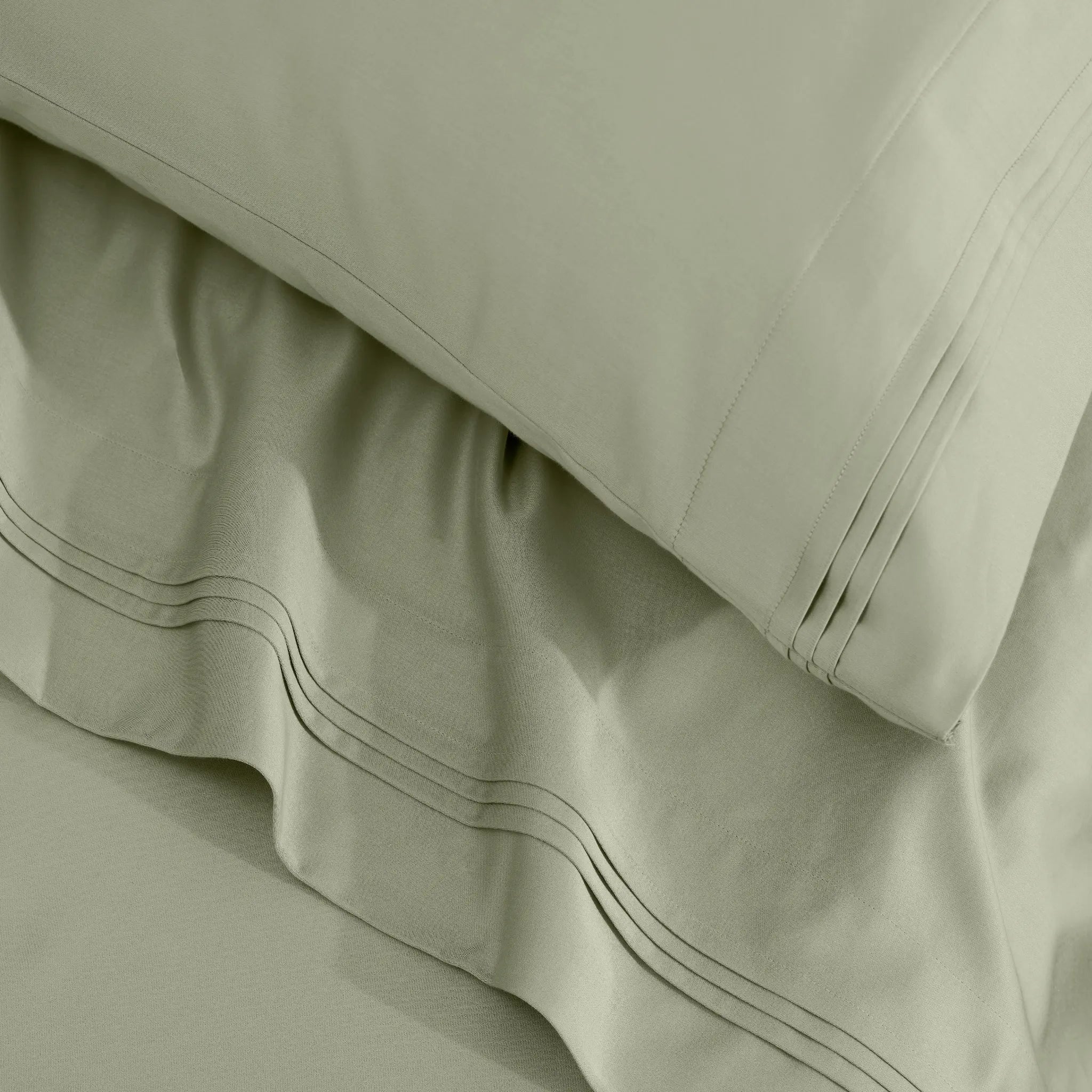 650 Thread Count Egyptian Cotton Solid Pillowcase Set - Blue Nile Mills