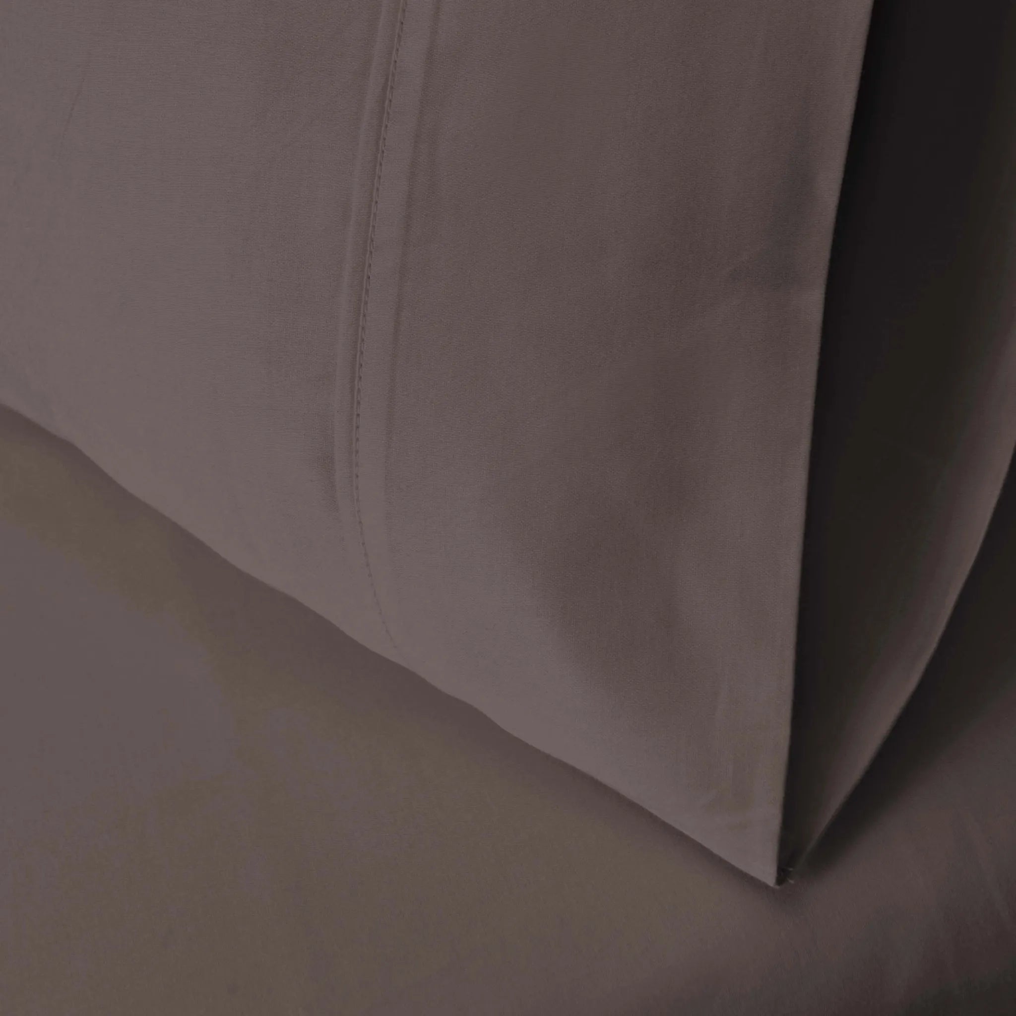 700 Thread Count Egyptian Cotton Solid Pillowcase Set - Blue Nile Mills