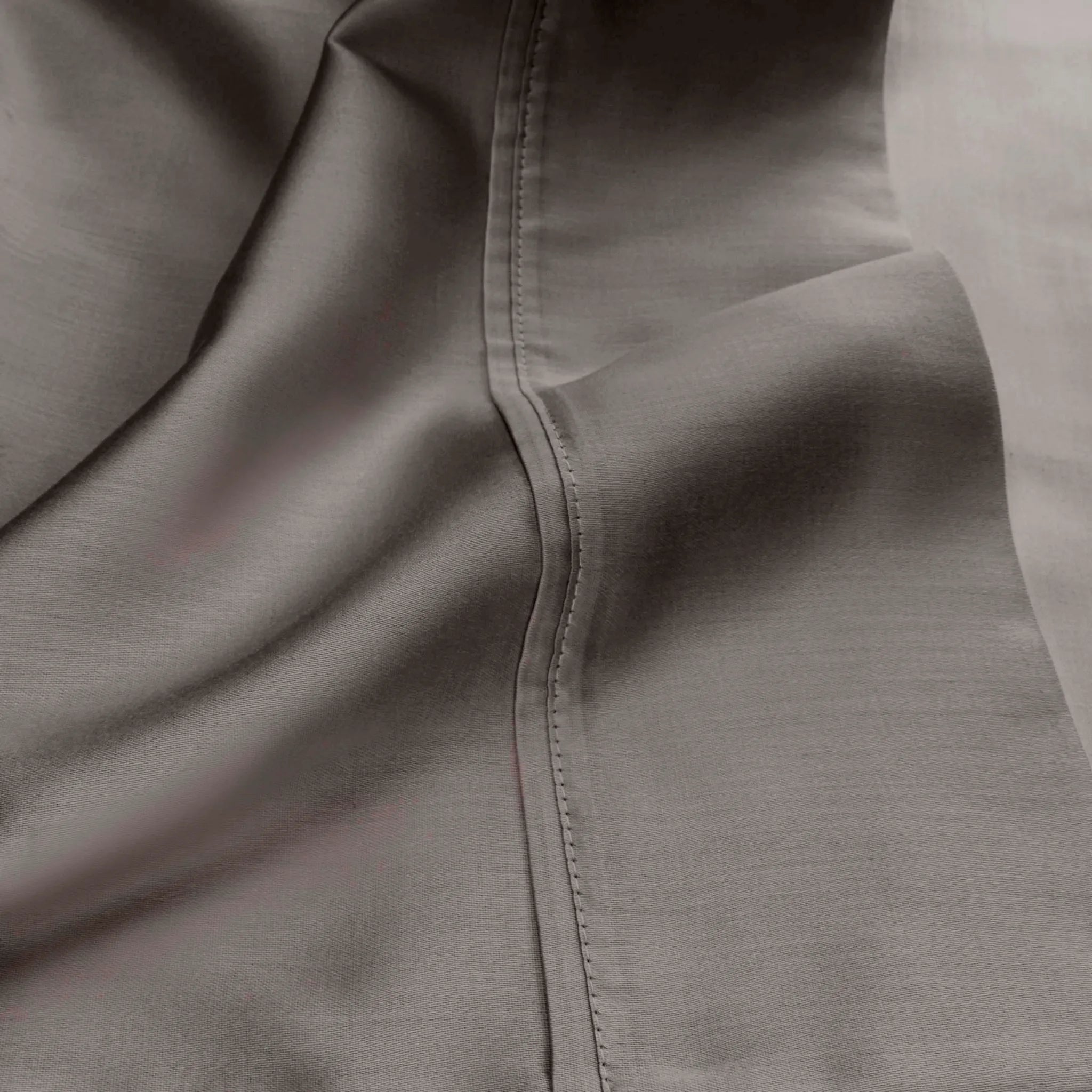 700 Thread Count Egyptian Cotton Solid Pillowcase Set - Blue Nile Mills