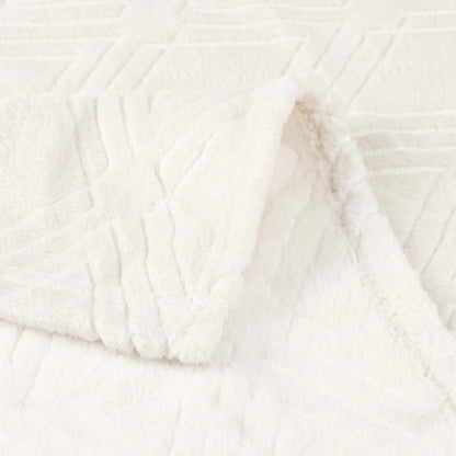 Alaska Diamond Plush Fleece Ultra-Soft Blanket
