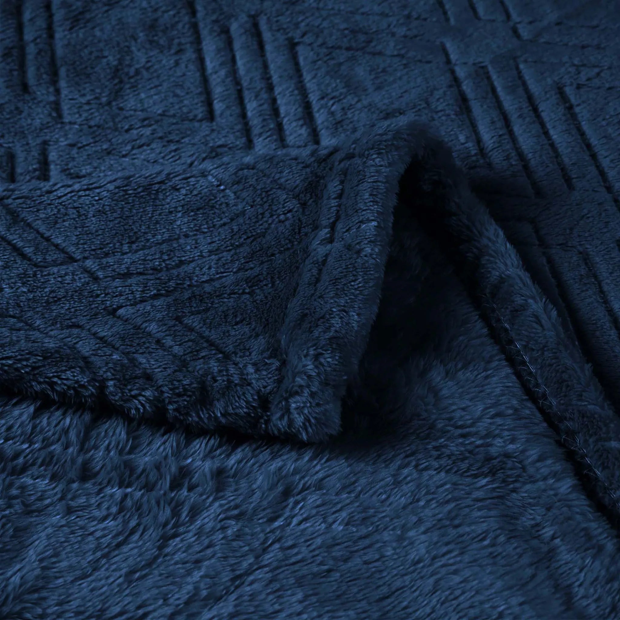 Alaska Diamond Plush Fleece Ultra-Soft Blanket