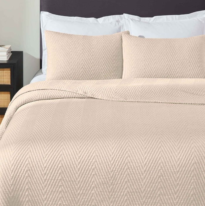 Aswan Cotton Medium Weight Chevron Woven Coverlet