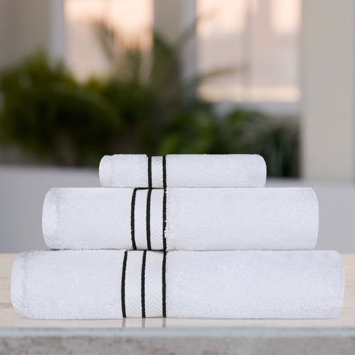Turkish Cotton Ultra-Plush Solid 3-Piece Highly Absorbent Towel Set - White/Black