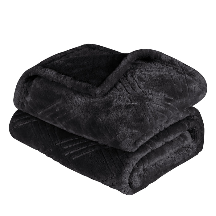 Alaska Diamond Plush Fleece Ultra-Soft Blanket