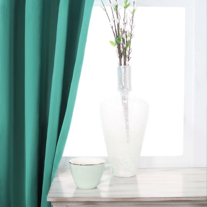 Solid Classic Modern Grommet Blackout Curtain Set