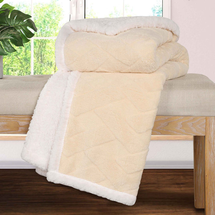 Nuuk Reversible Jacquard Lattice Plush Sherpa Fleece Blanket