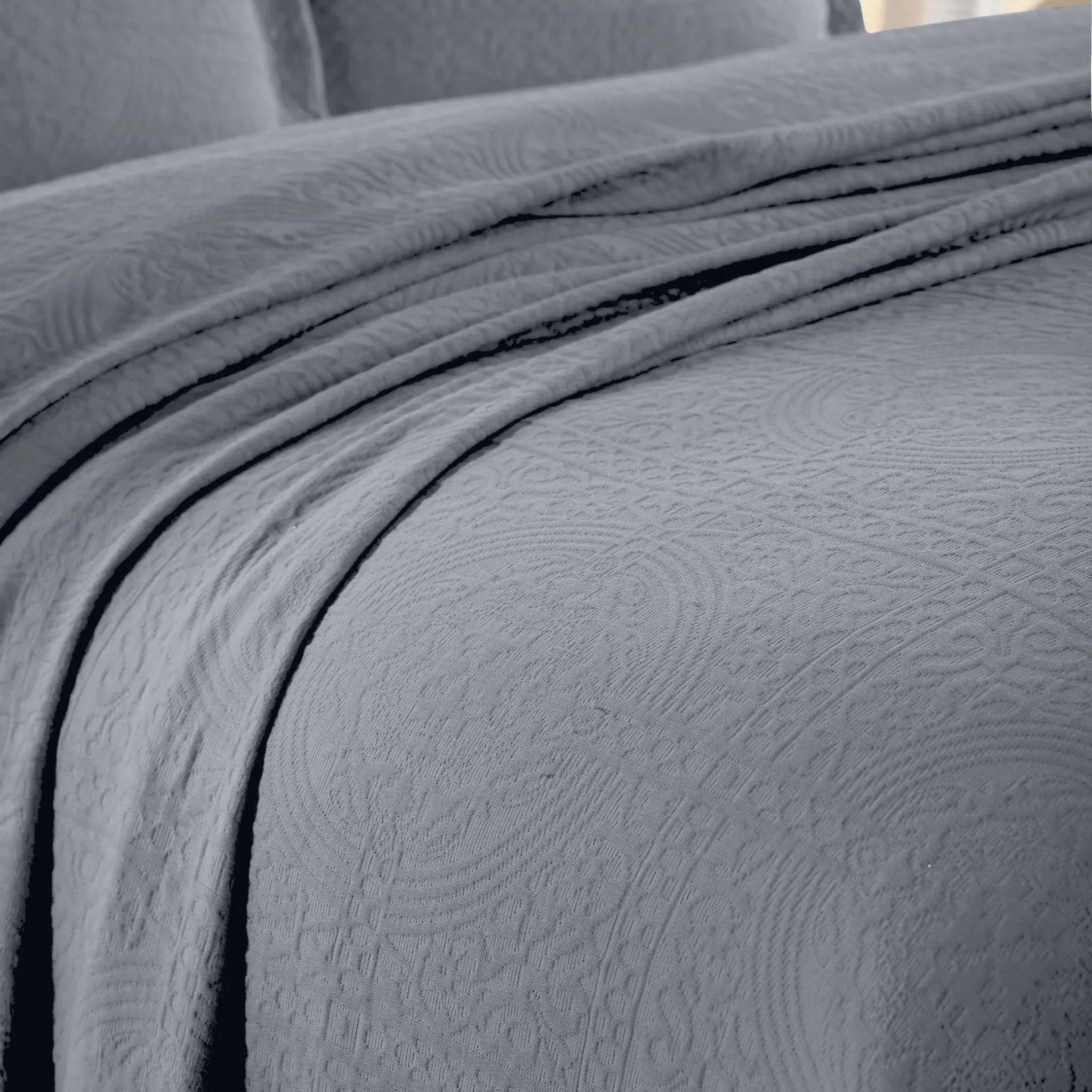 100% Cotton Jacquard Matelassé Fleur De Lis Bedspread Set - Blue Nile Mills