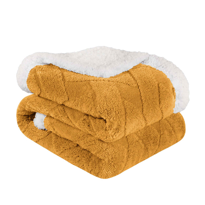 Nuuk Reversible Jacquard Lattice Plush Sherpa Fleece Blanket