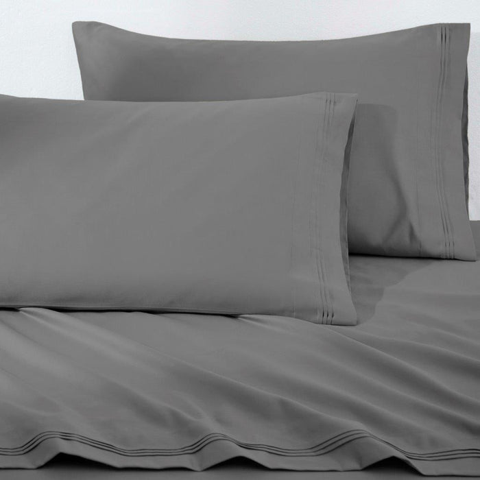 1500 Thread Count Egyptian Cotton Solid  2 Piece Pillowcase Set