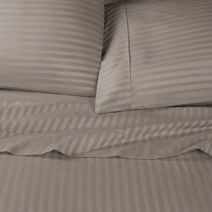 Egyptian Cotton 600 Thread Count 2 Piece Striped Pillowcase Set - Gray