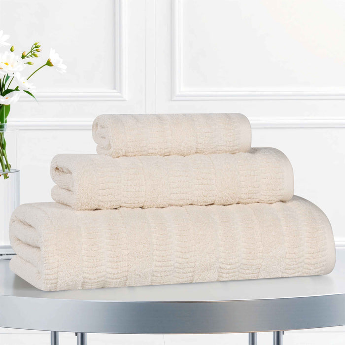 Mika Smart Twist Cotton Solid Vertical Ribbed 3 Piece Towel Set