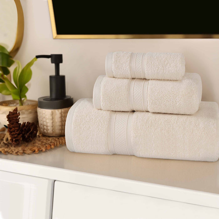 Zero Twist Cotton Elegant Soft Absorbent 3 Piece Solid Towel Set