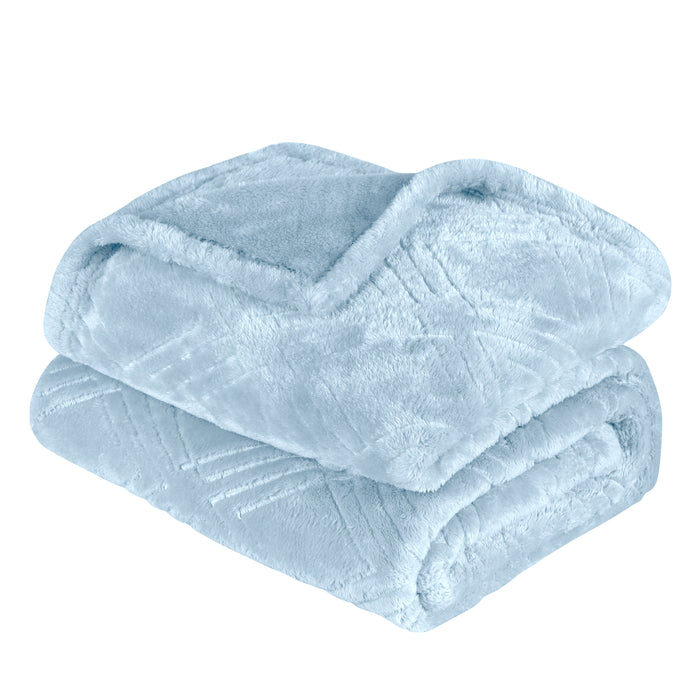 Alaska Diamond Plush Fleece Ultra-Soft Blanket