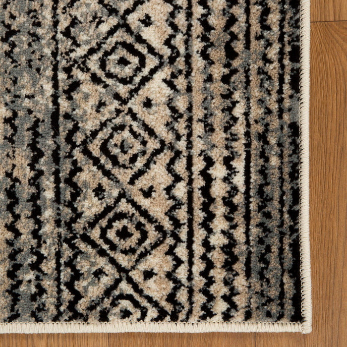 Navajo Aztec Pattern Indoor Area Rug - Cream