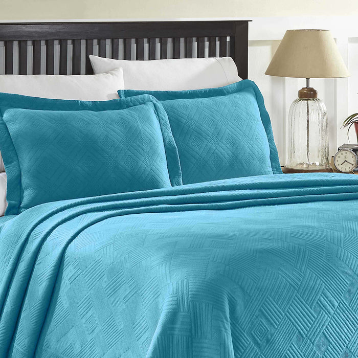 Geometric Fret Cotton Jacquard Matelasse Scalloped Bedspread Set - PeacockBlue