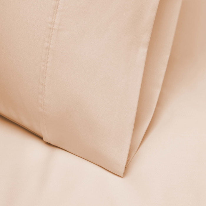 1000 Thread Count Wrinkle Resistant Bed Sheet Set - Pink