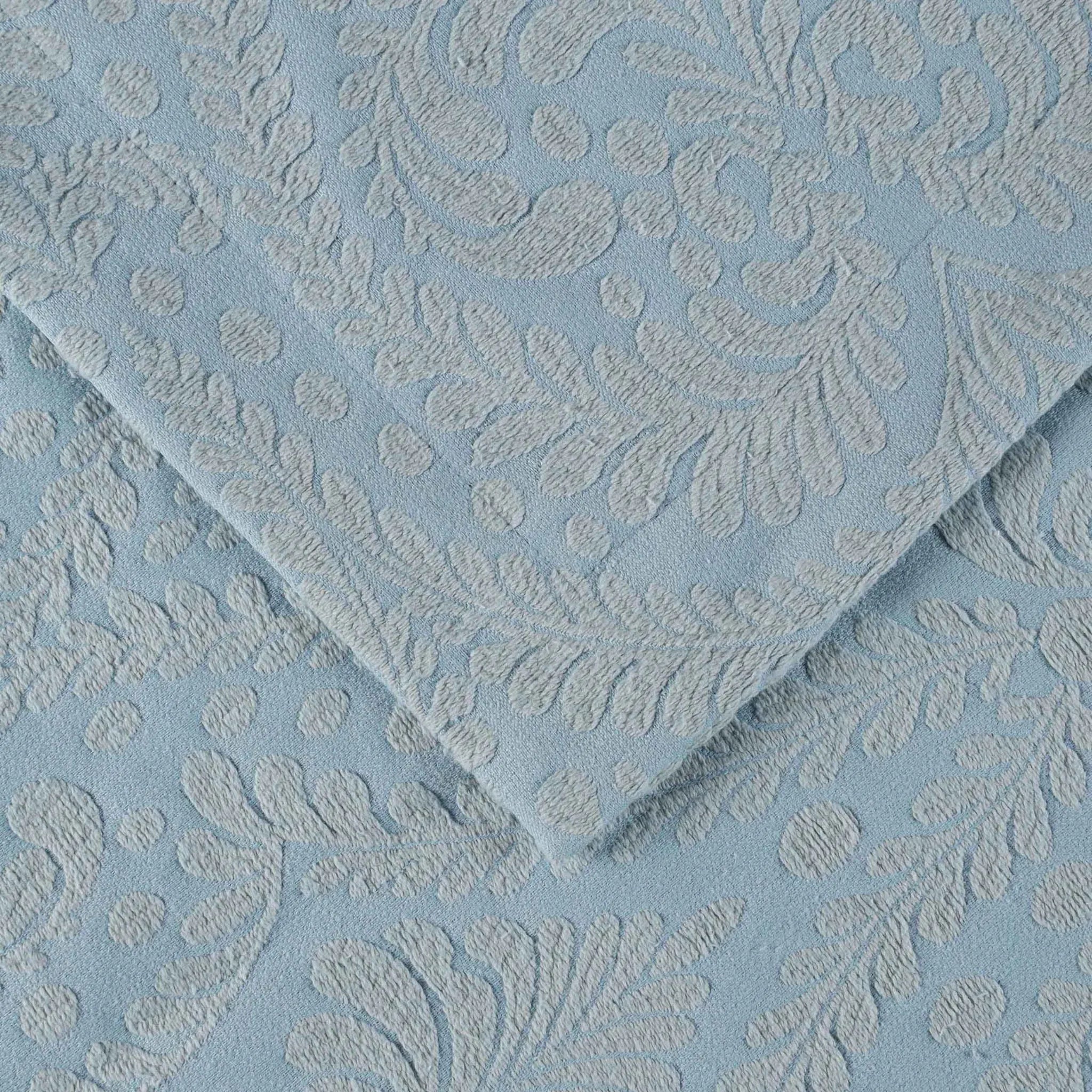 Aspen Cotton Blend Jacquard Woven Floral Scalloped Edges Bedspread Set