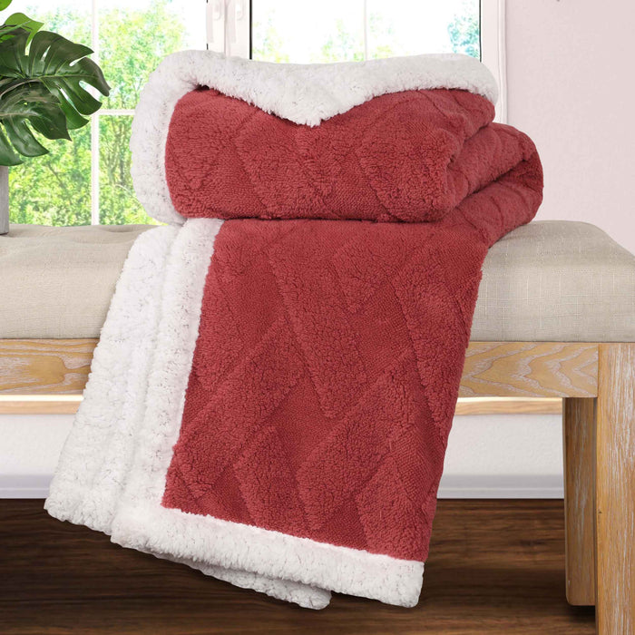 Nuuk Reversible Jacquard Lattice Plush Sherpa Fleece Blanket