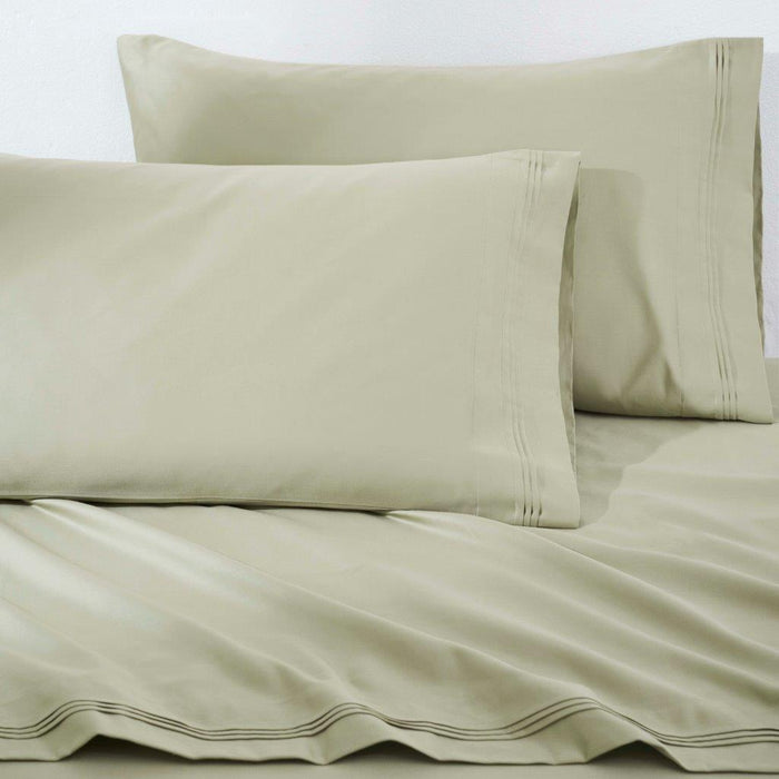 1500 Thread Count Egyptian Cotton Solid  2 Piece Pillowcase Set