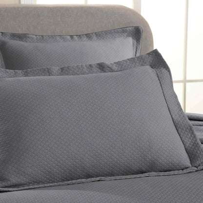Jacquard Matelassé Cotton Diamond Solitaire Bedspread Set