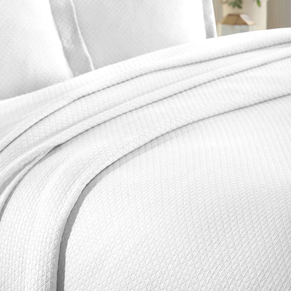Jacquard Matelassé Cotton Diamond Solitaire Bedspread Set