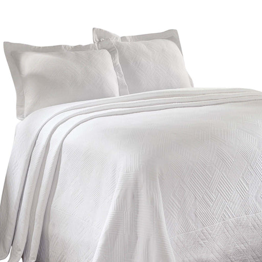 Geometric Fret Cotton Jacquard Matelasse Scalloped Bedspread Set - White