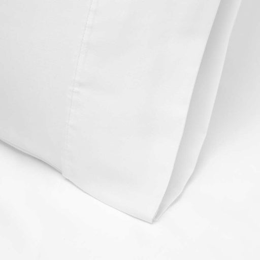 600 Thread Count Wrinkle Resistant Pillowcase Set - White